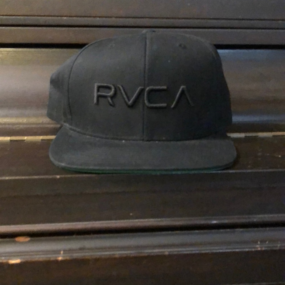 RVCA SnapBack